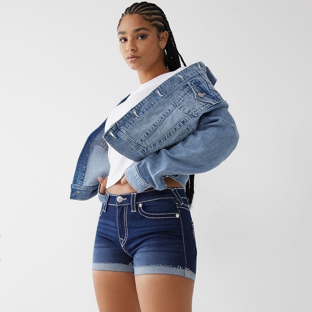 True Religion Big T Midcut Off Shorts